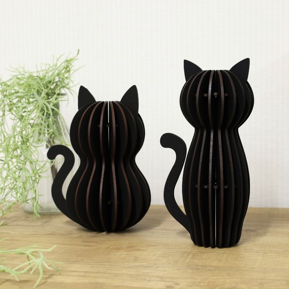 Black cat-shaped charcoal deodorizers